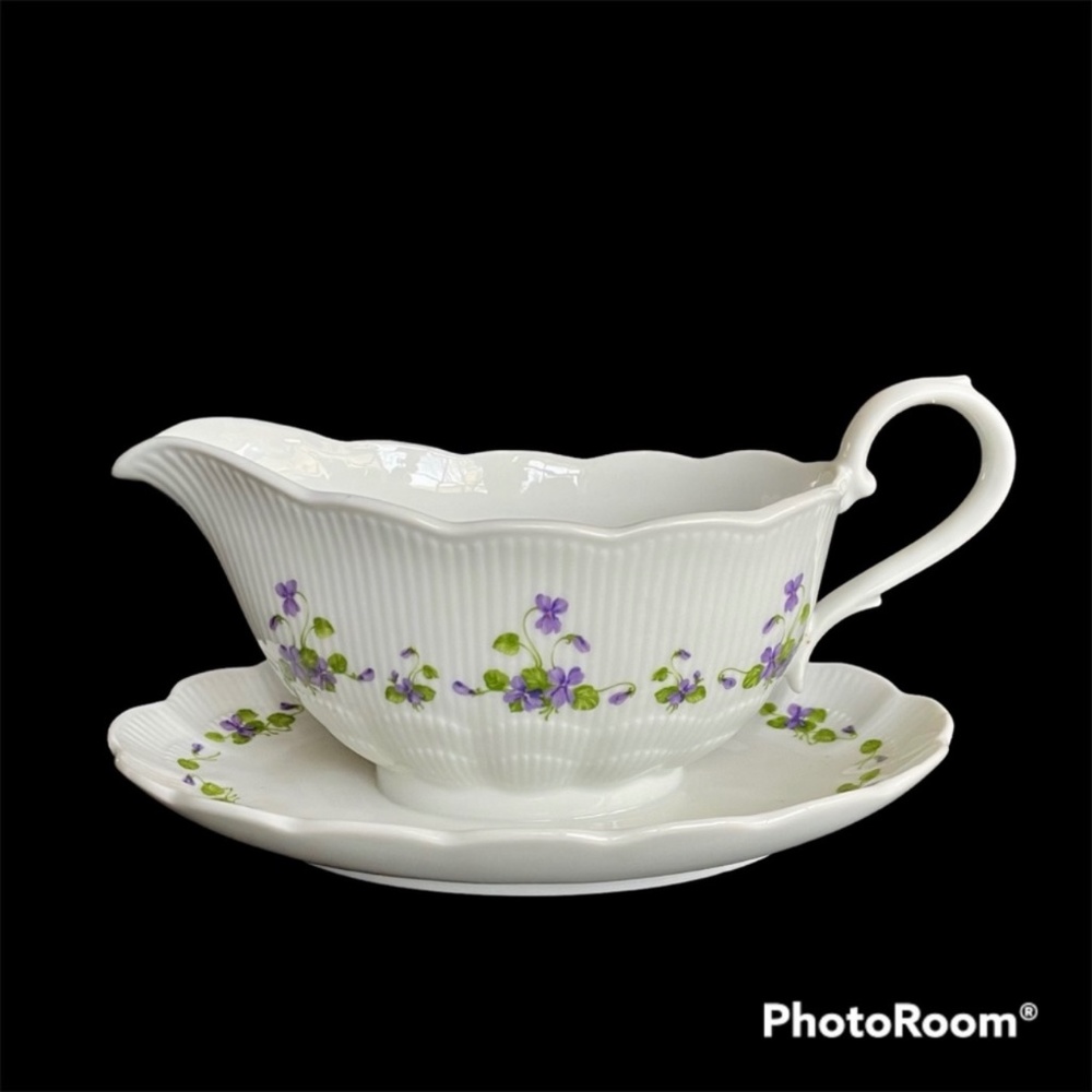 KAISER W Germany Romantica VIOLA Gravy Boat w/ Attached Plate HTF